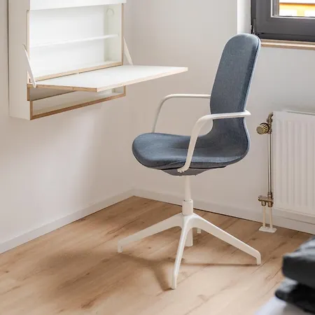 Apartamento Zentrales Eden - 1 Min Zum Hbf - Ideal Fuer Trips Nach Koeln, Duesseldorf, Wuppertal, Messe - Balkon, Kueche, 2 Zimmer, Renoviert 2025