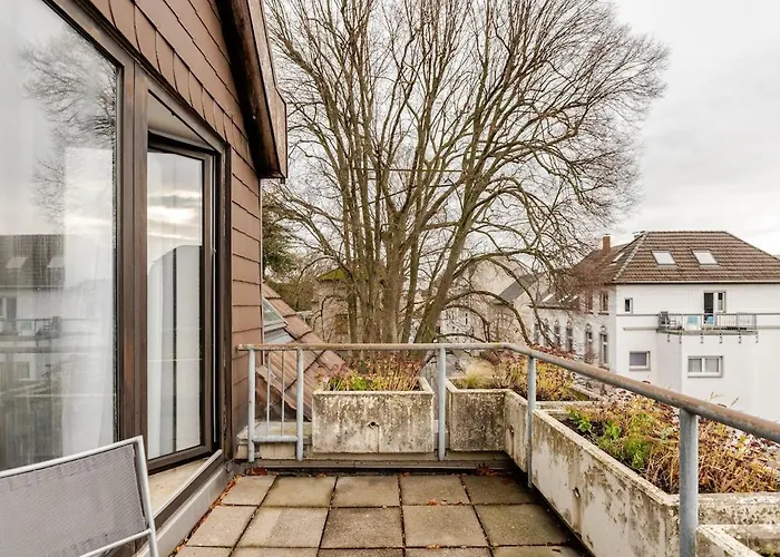 Appartement Zentrales Eden - 1 Min Zum Hbf - Ideal Fuer Trips Nach Koeln, Duesseldorf, Wuppertal, Messe - Balkon, Kueche, 2 Zimmer, Renoviert 2025 Solingen