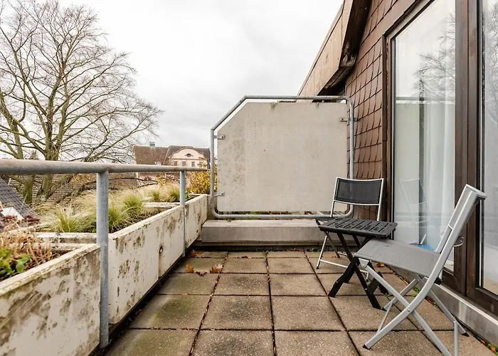 Zentrales Eden - 1 Min Zum Hbf - Ideal Fuer Trips Nach Koeln, Duesseldorf, Wuppertal, Messe - Balkon, Kueche, 2 Zimmer, Renoviert 2025 Appartement